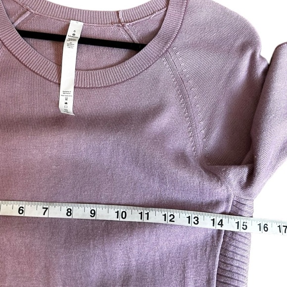 Lululemon Hello Aloe Pullover- Rayon Silk Blend Crew Neck Sweater- Size 6 - Picture 12 of 13